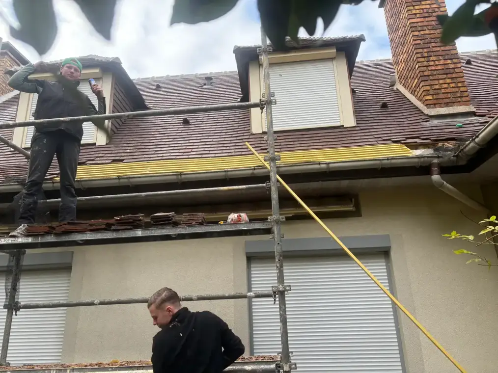 Chantier toiture Suresnes 92 — Franck Reno couvreur