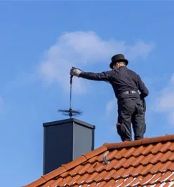 Ramonage conduit cheminée à Malakoff par Franck Reno